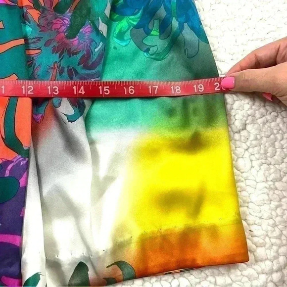 NWOT Trina Turk 100% Silk High Rise Bright Floral Lined Mini Skirt Size 2 - Picture 14 of 16